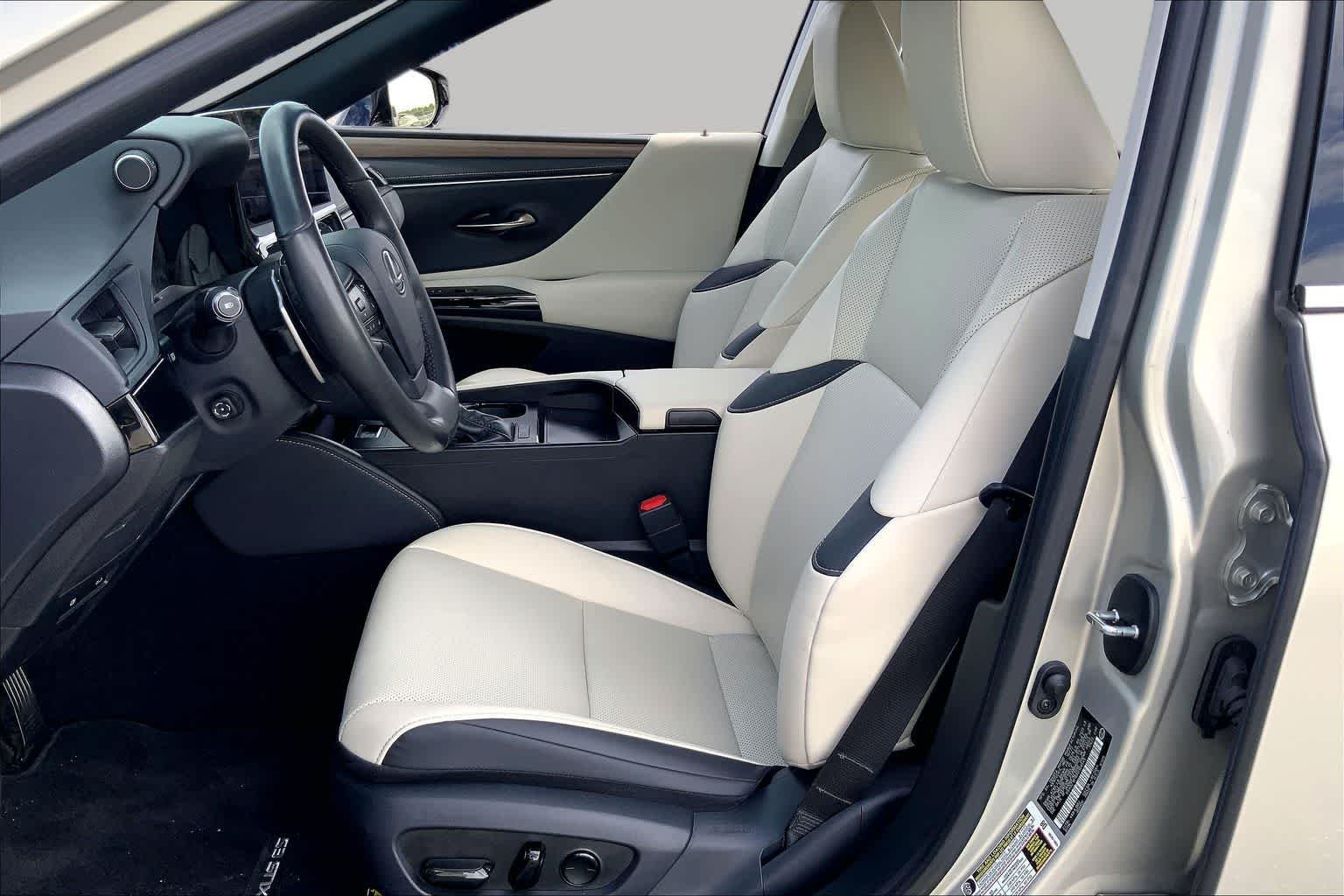 Used 2024 Moonbeam Beige Metallic Lexus  image 8
