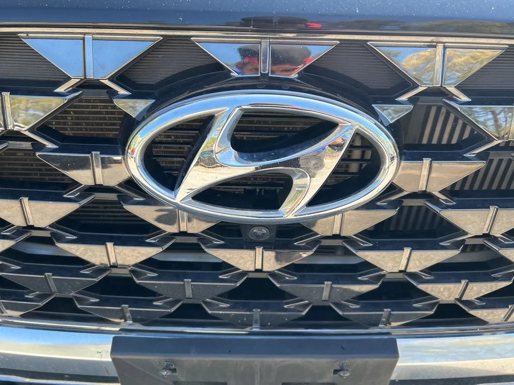 Used 2023 Black Hyundai Calligraphy image 10