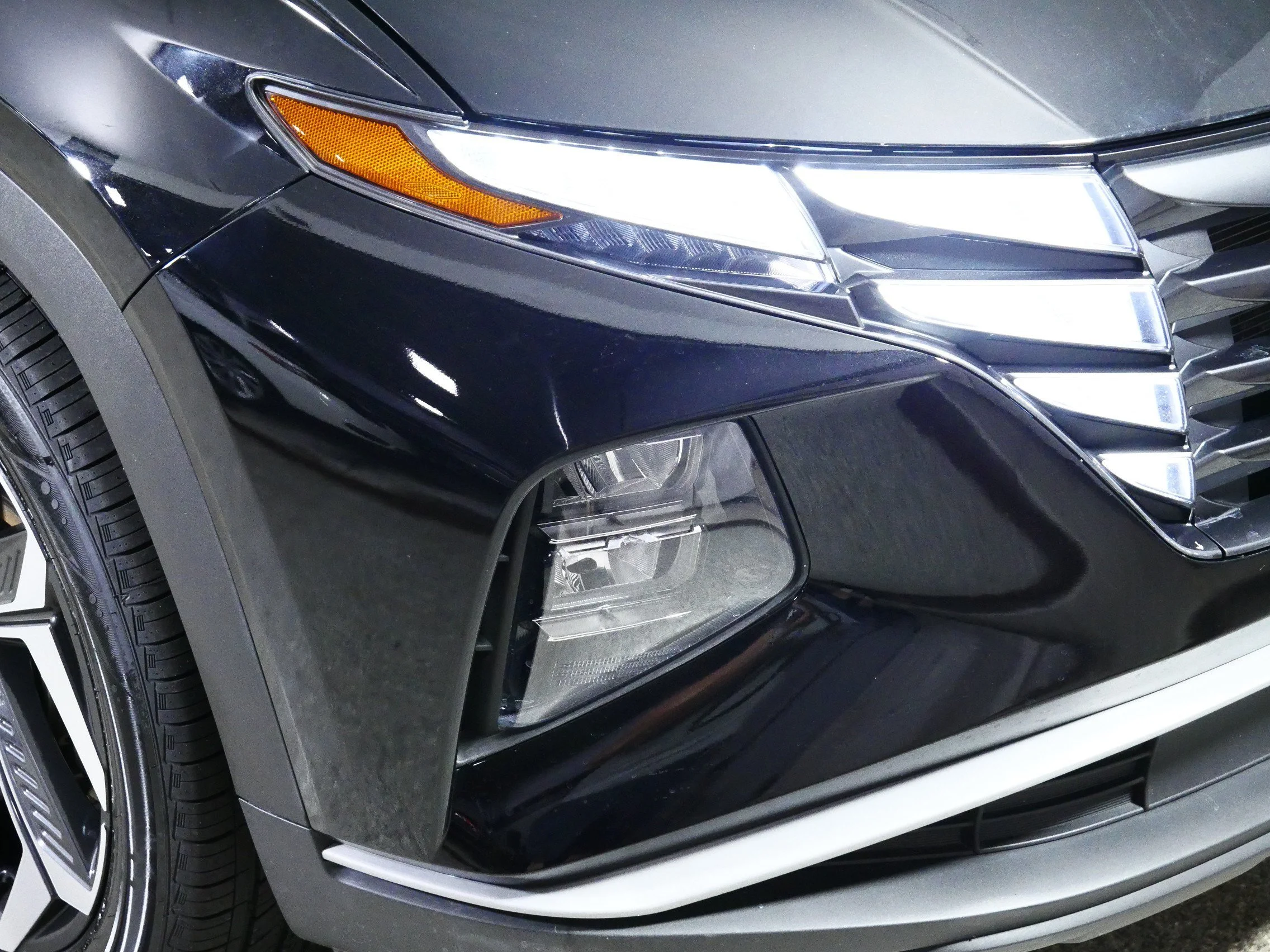 Used 2023 Phantom Black Hyundai SEL image 16