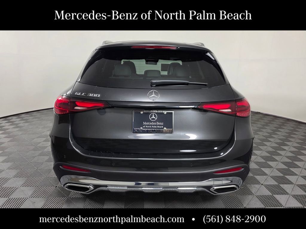 New 2026 Graphite Grey Metallic Mercedes-Benz GLC 300 image 33
