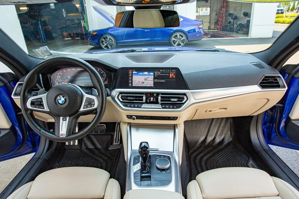 Used 2022 Blue Metallic BMW M440i xDrive image 24