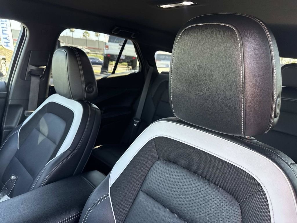 2024 Chevrolet Blazer EV LT - Photo 21