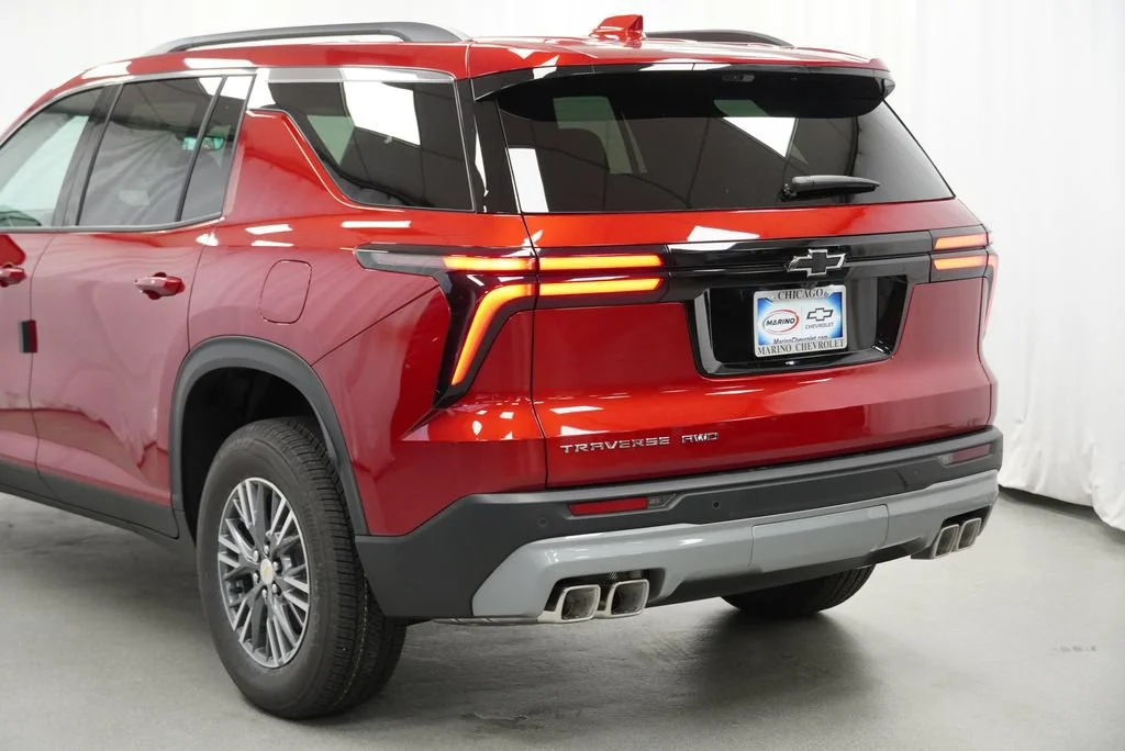2027 Chevrolet Traverse LT - Photo 38
