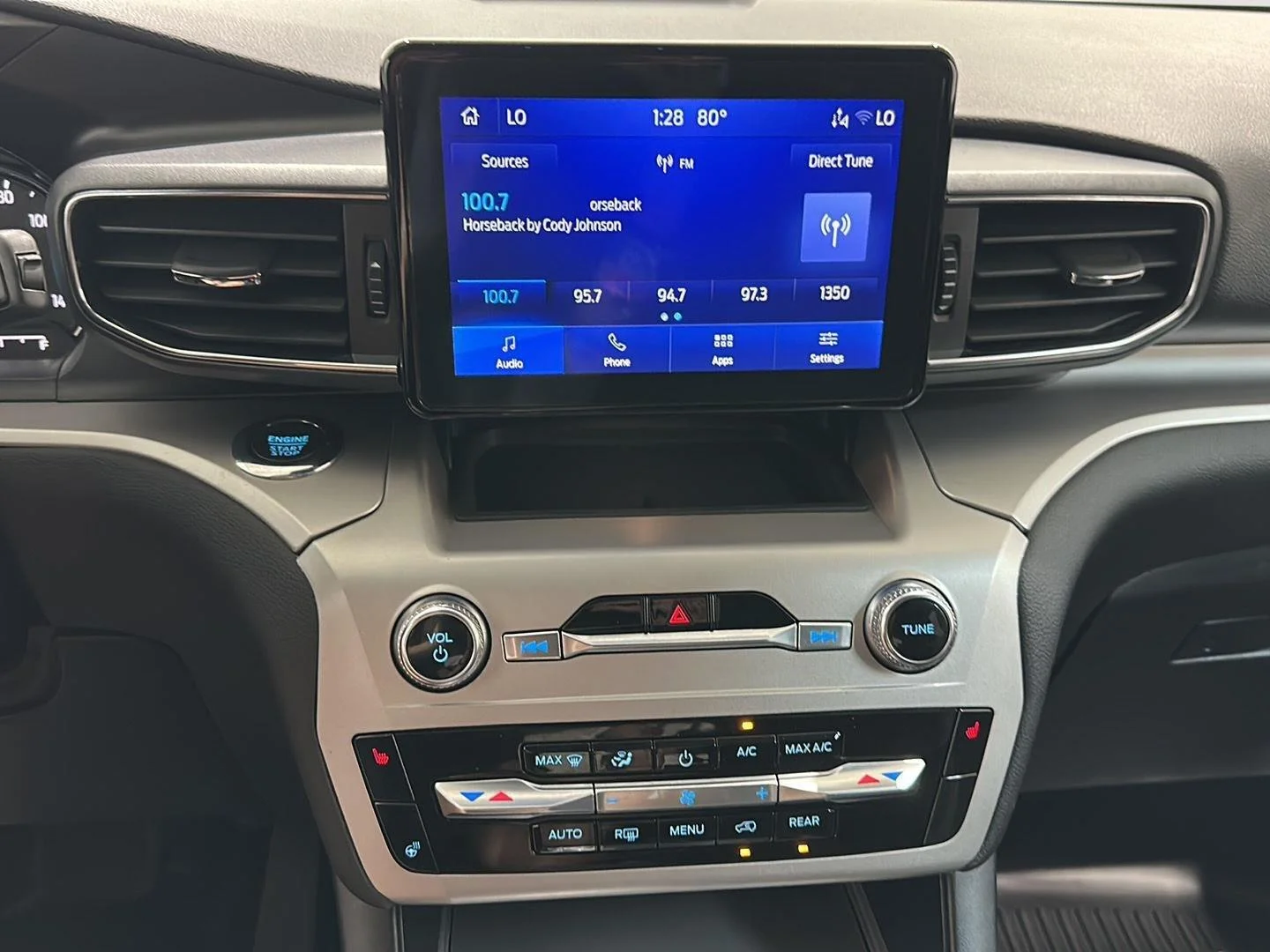 Used 2022 . Ford XLT image 12