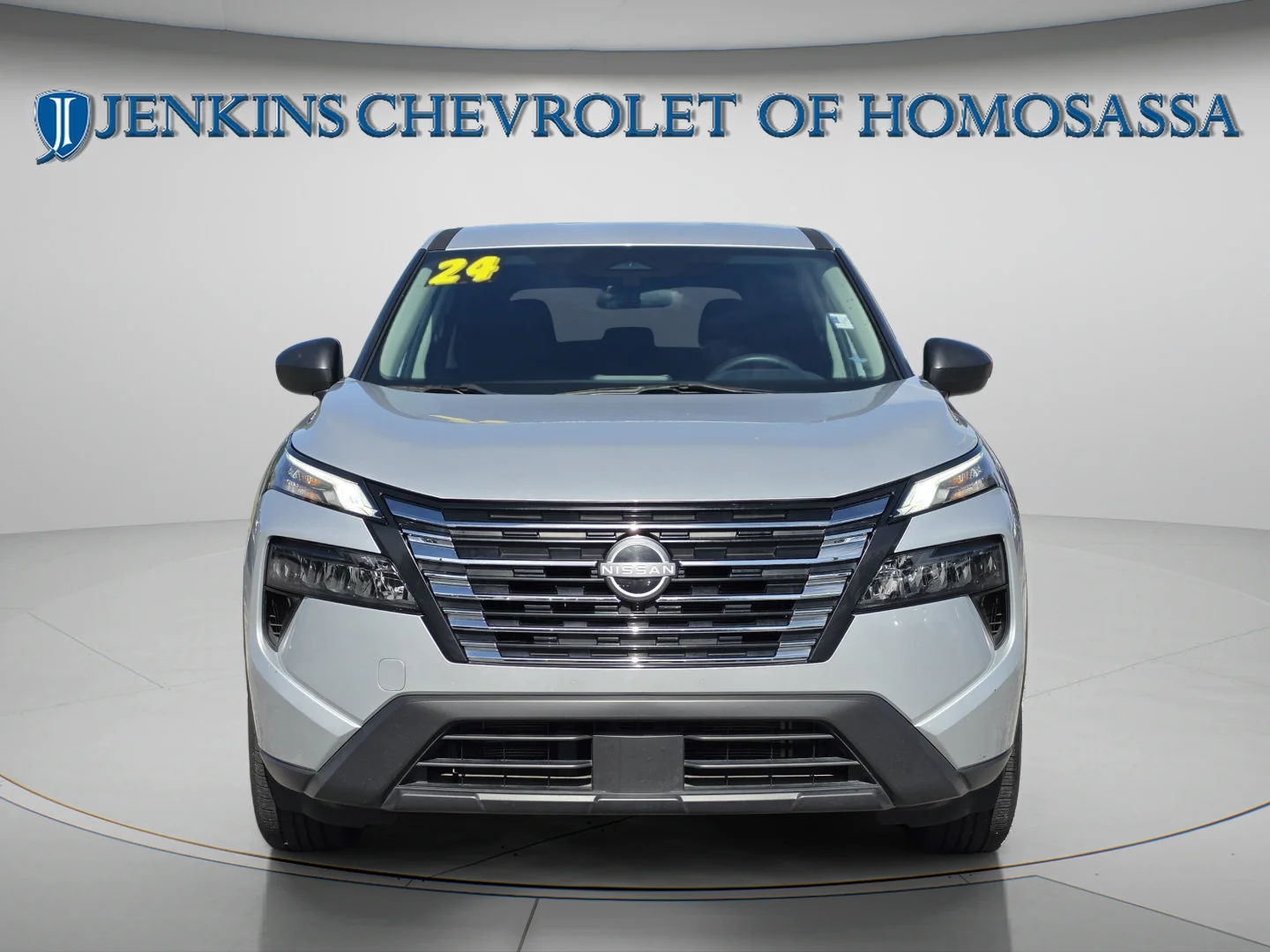 Used 2024 Brilliant Silver Metallic Nissan S image 12