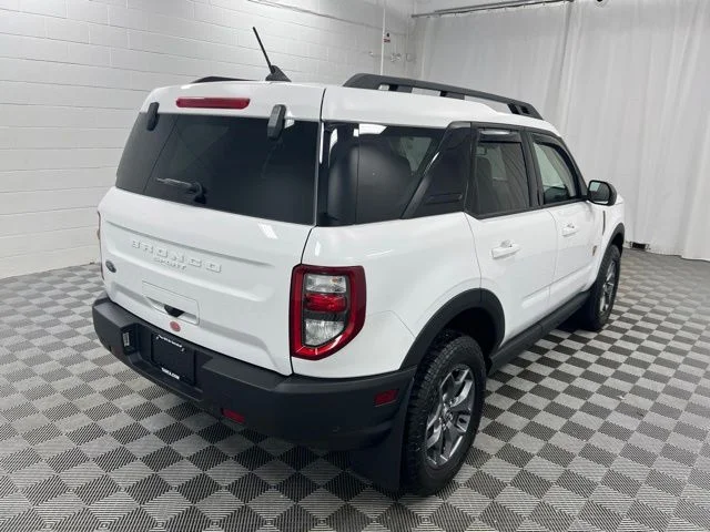 Used 2023 White Ford Badlands image 5