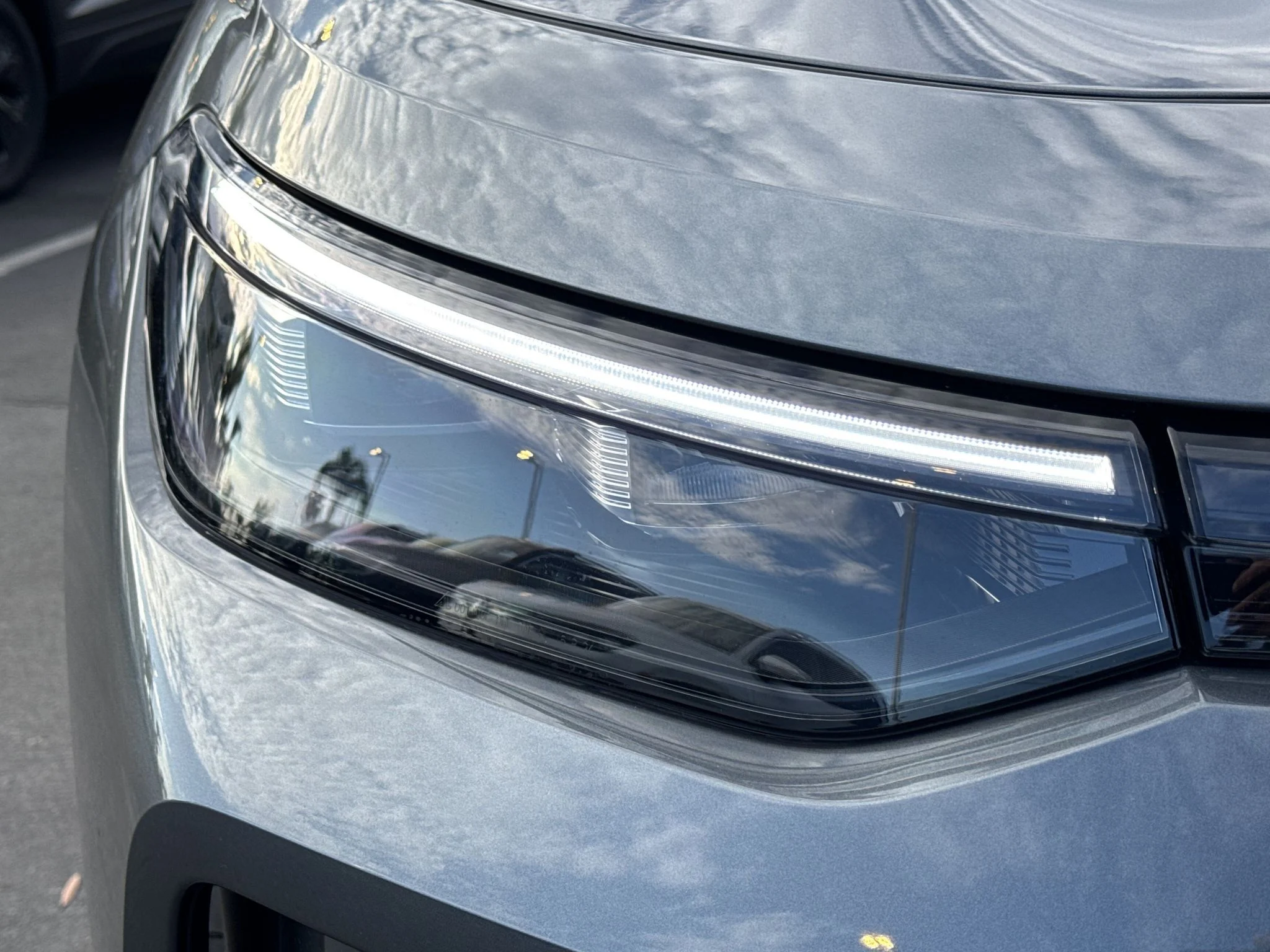 New 2026 Platinum Gray Metallic Volkswagen S image 10