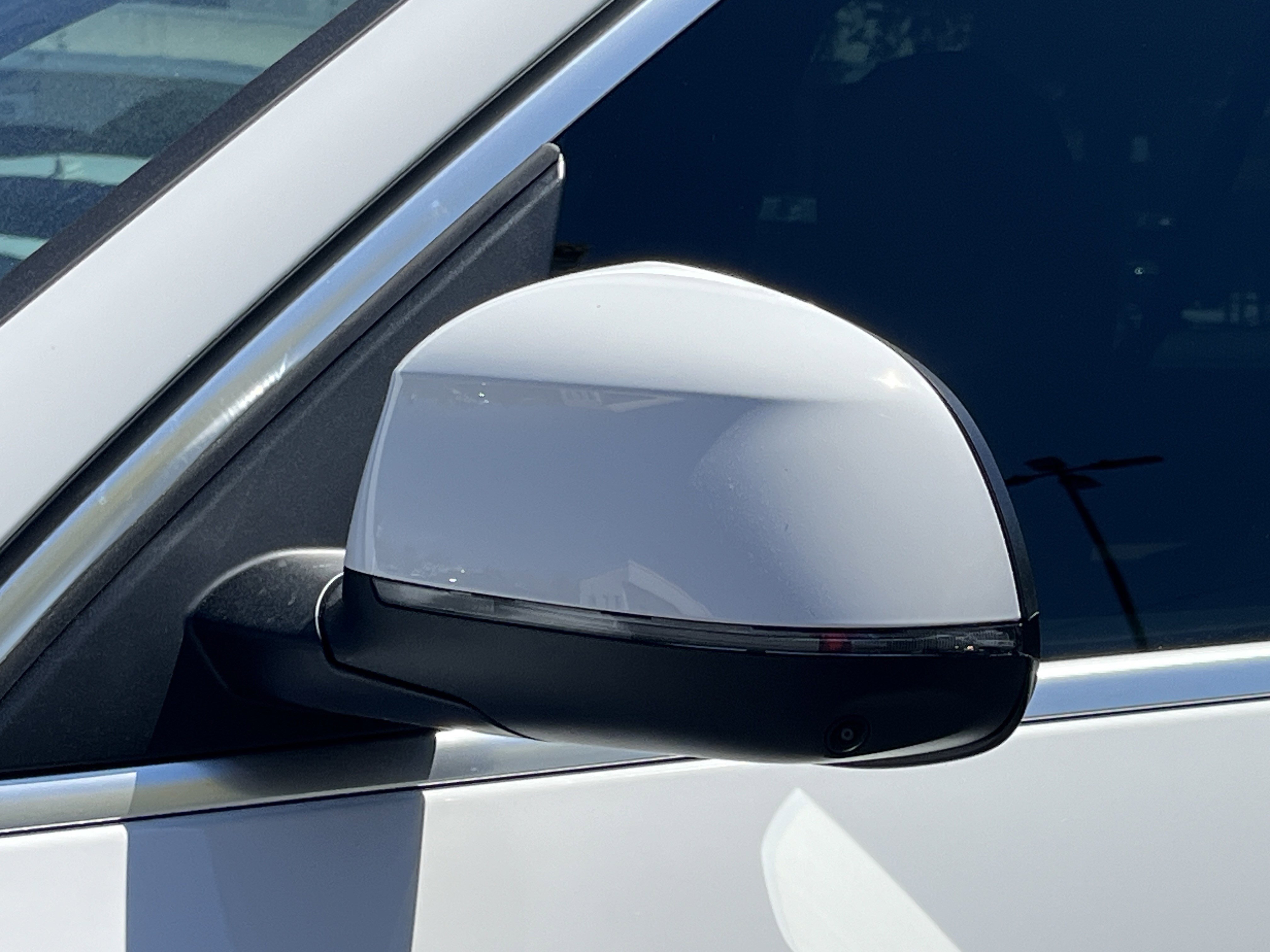 New 2026 Alpine White BMW sDrive40i image 26