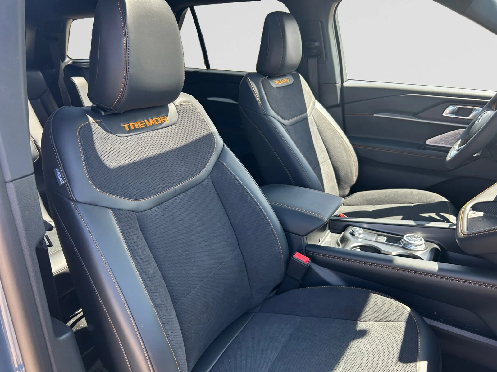 New 2026 Vapour Blue Metallic Ford Tremor image 12
