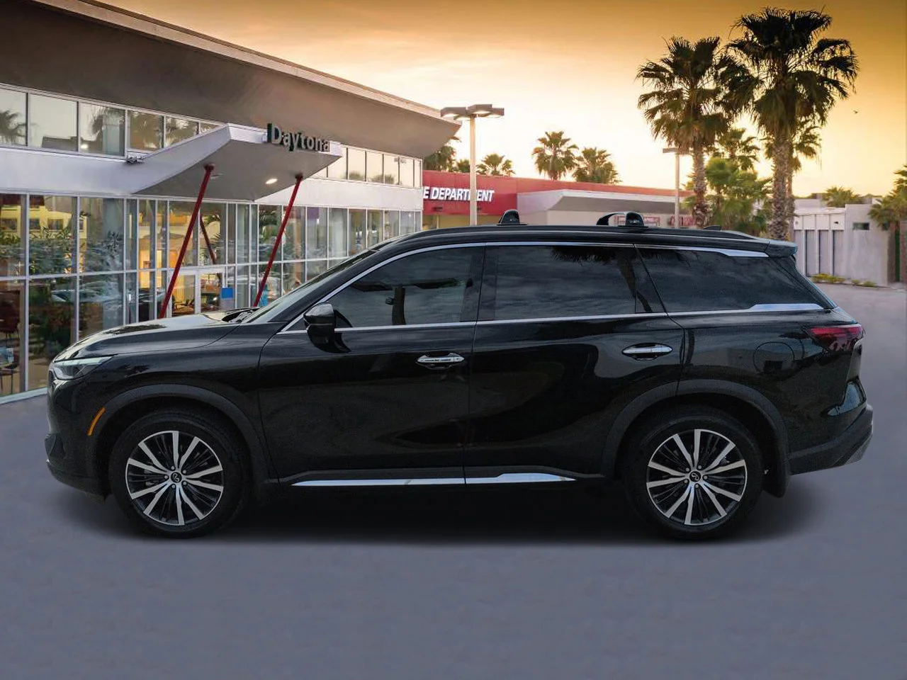 Used 2025 Mineral INFINITI AUTOGRAPH image 6