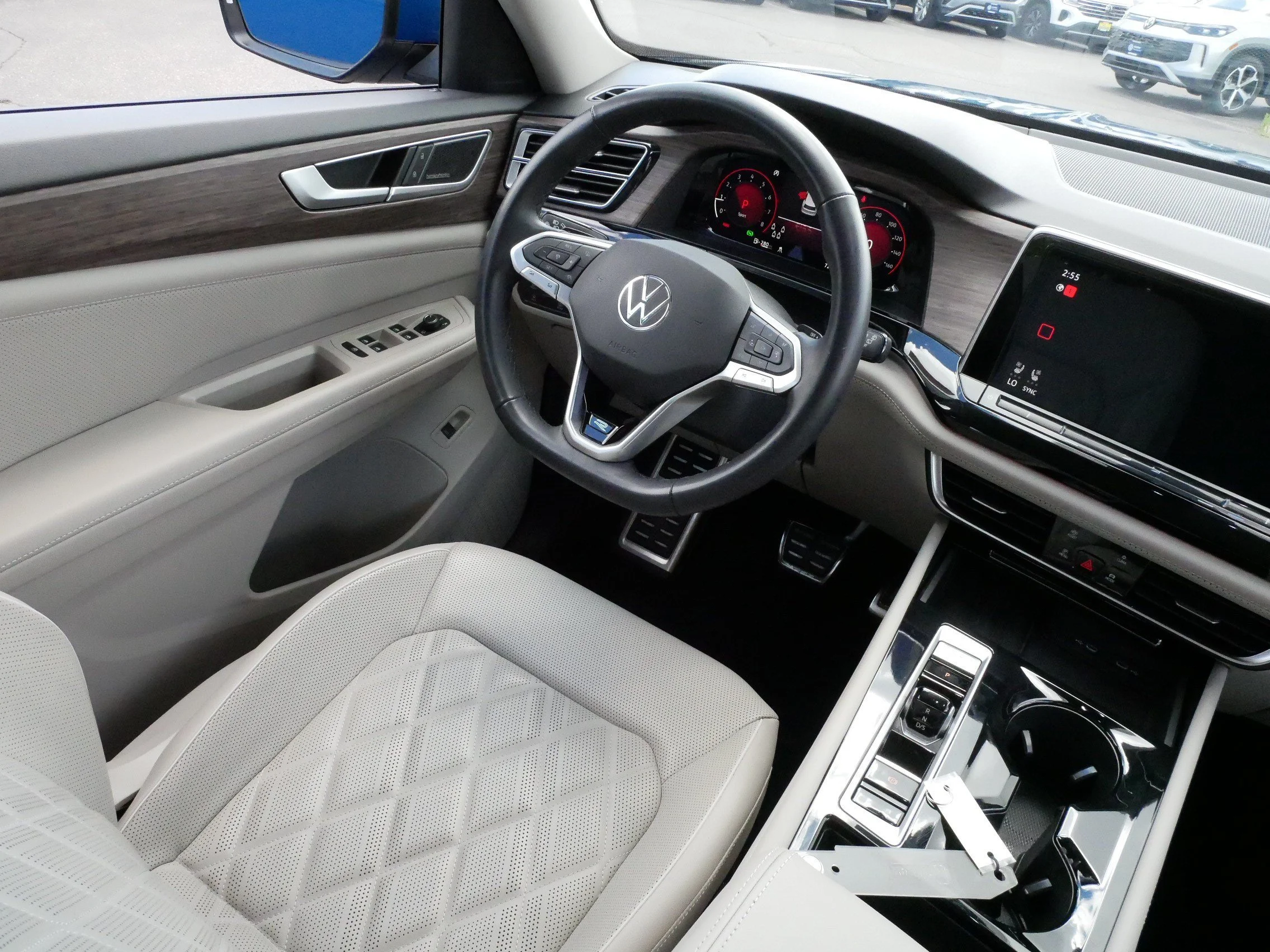 Used 2025 Mountain Lake Blue Metallic Volkswagen 2.0T SEL Premium R-Line image 9