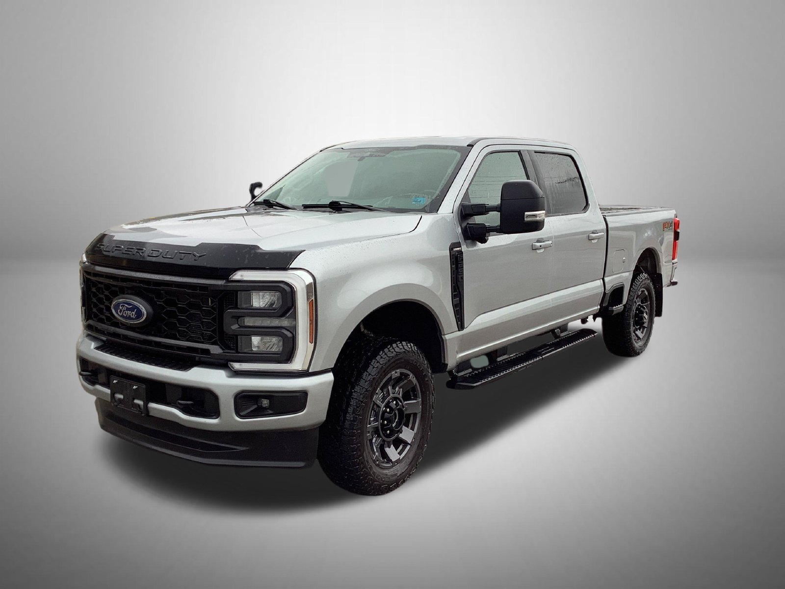 Used 2024 Silver Ford Lariat image 1