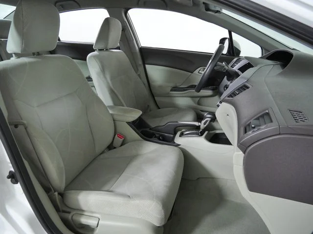 Used 2012 Silver Honda LX image 11
