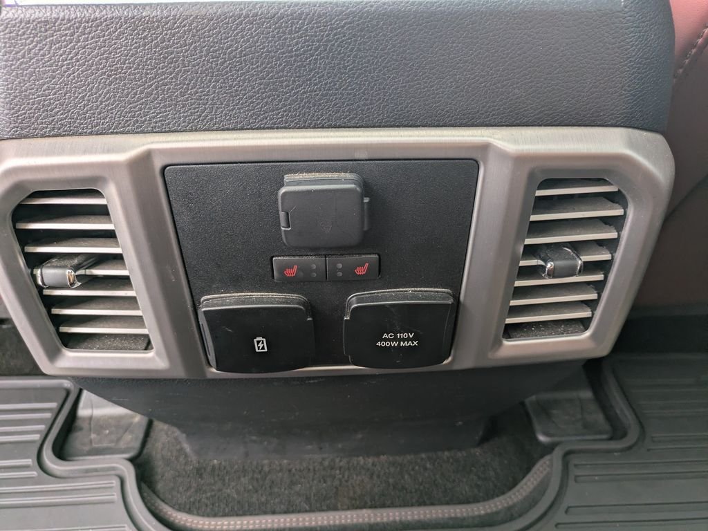 Used 2019 White Ford Platinum image 15