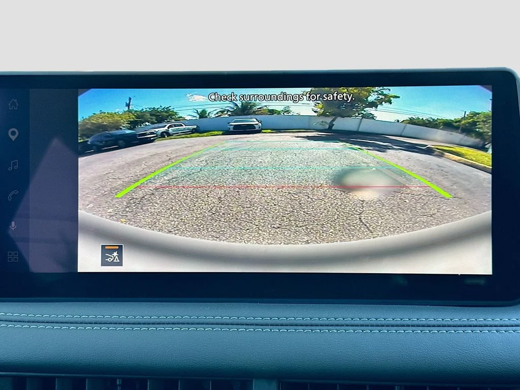 New 2027 GRAPHITE SHADOW INFINITI Luxe AWD image 14