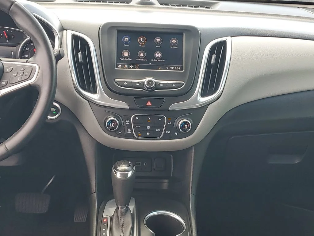 Used 2020 SUMMIT WHITE Chevrolet LT image 15