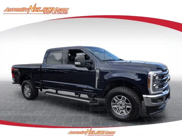 Used 2025 Blue Ford Lariat image 1