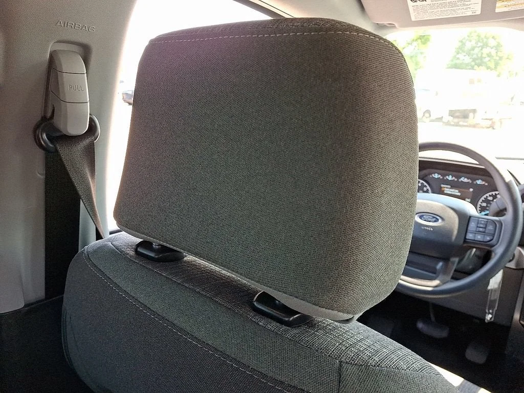 Used 2023 Silver Ford XLT image 47