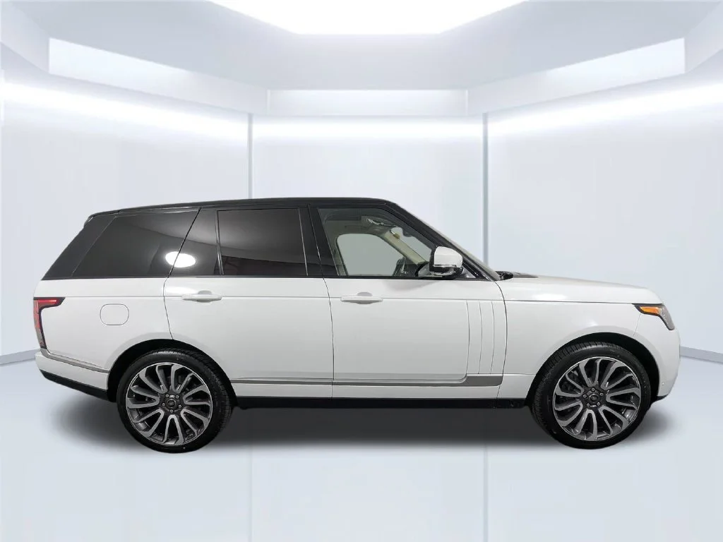 Certified Used 2016 White Land Rover 5.0L V8 Supercharged image 33