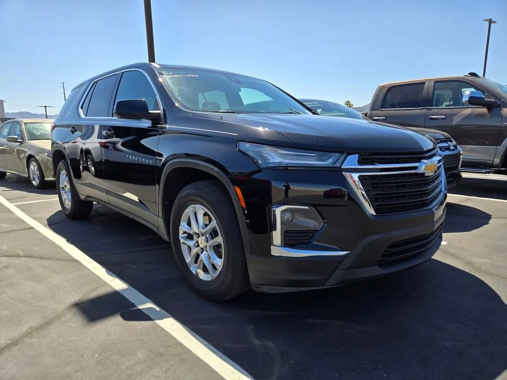2023 Chevrolet Traverse FWD LS's photo