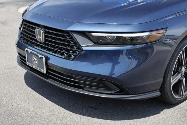 New 2026 Canyon River Blue Metallic Honda SE image 3