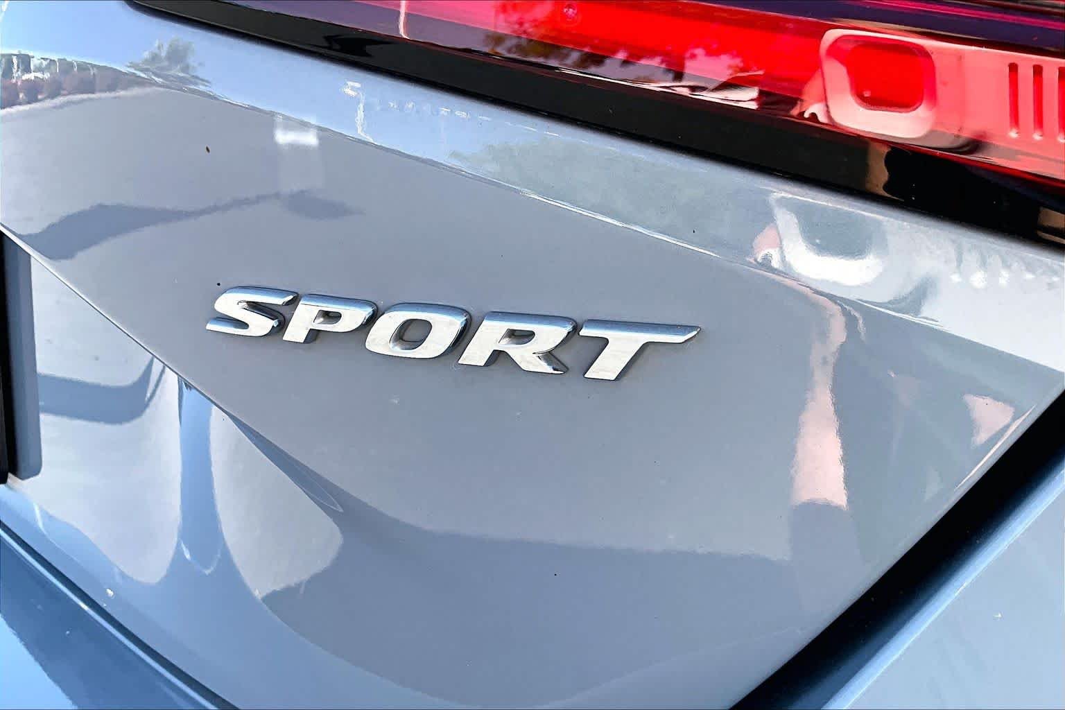 Used 2022 Sonic Gray Pearl Honda Sport image 9
