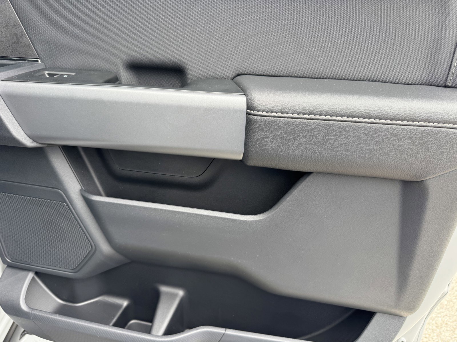 New 2026 Avalanche Ford XLT image 11