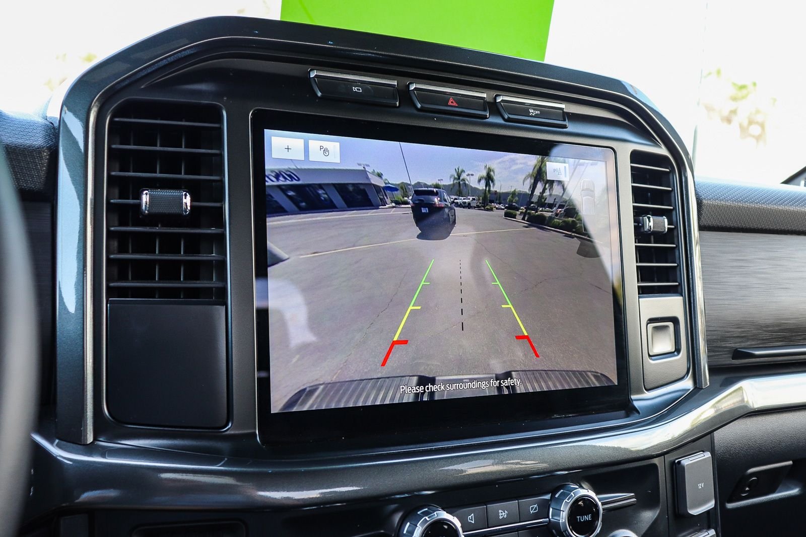 Certified Used 2023 Avalanche Ford XLT image 24