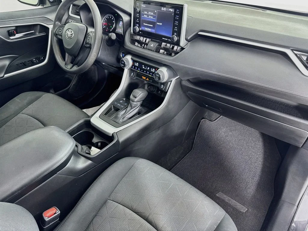 Used 2020 Gray Toyota XLE image 36
