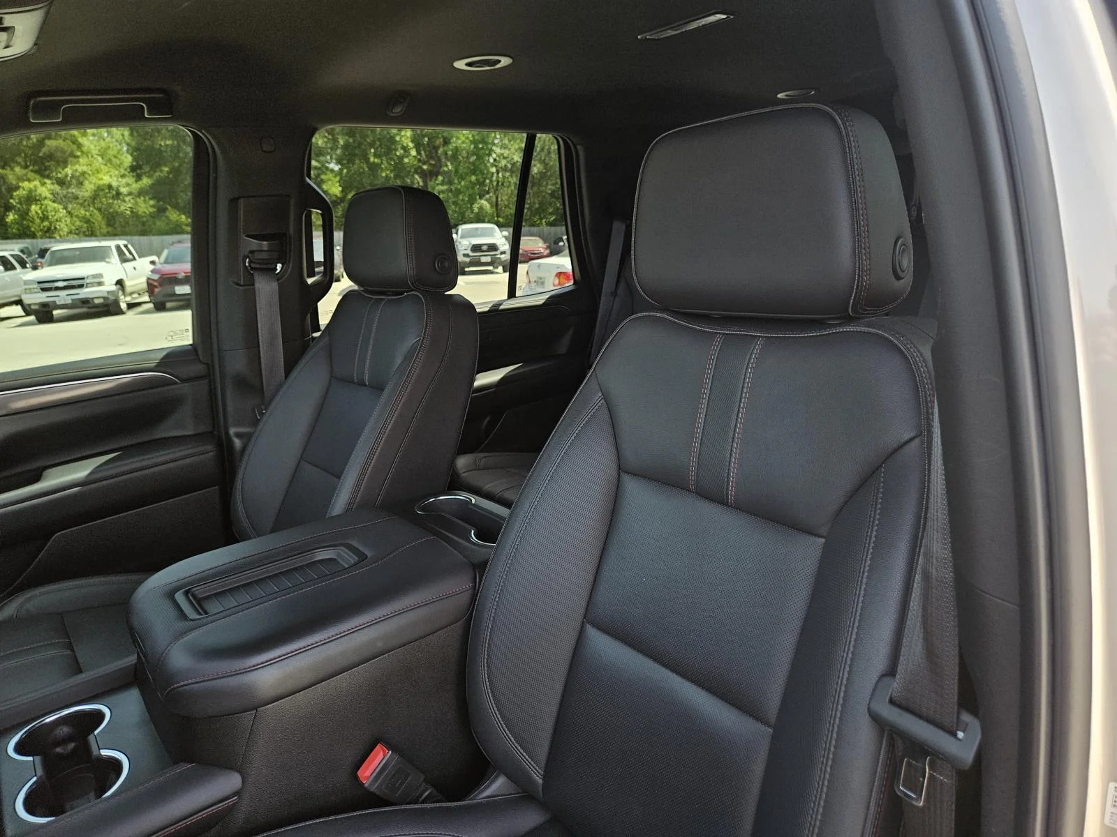 2023 Chevrolet Tahoe RST - Photo 12