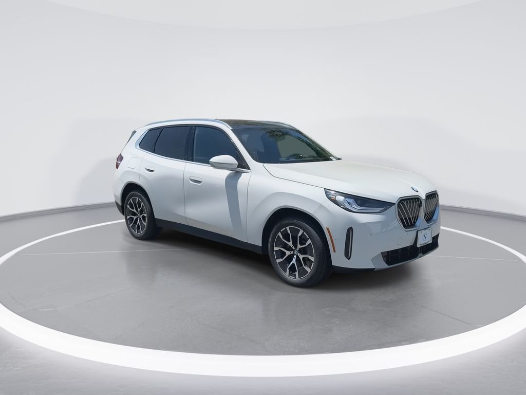 New 2026 White BMW 30 xDrive image 2