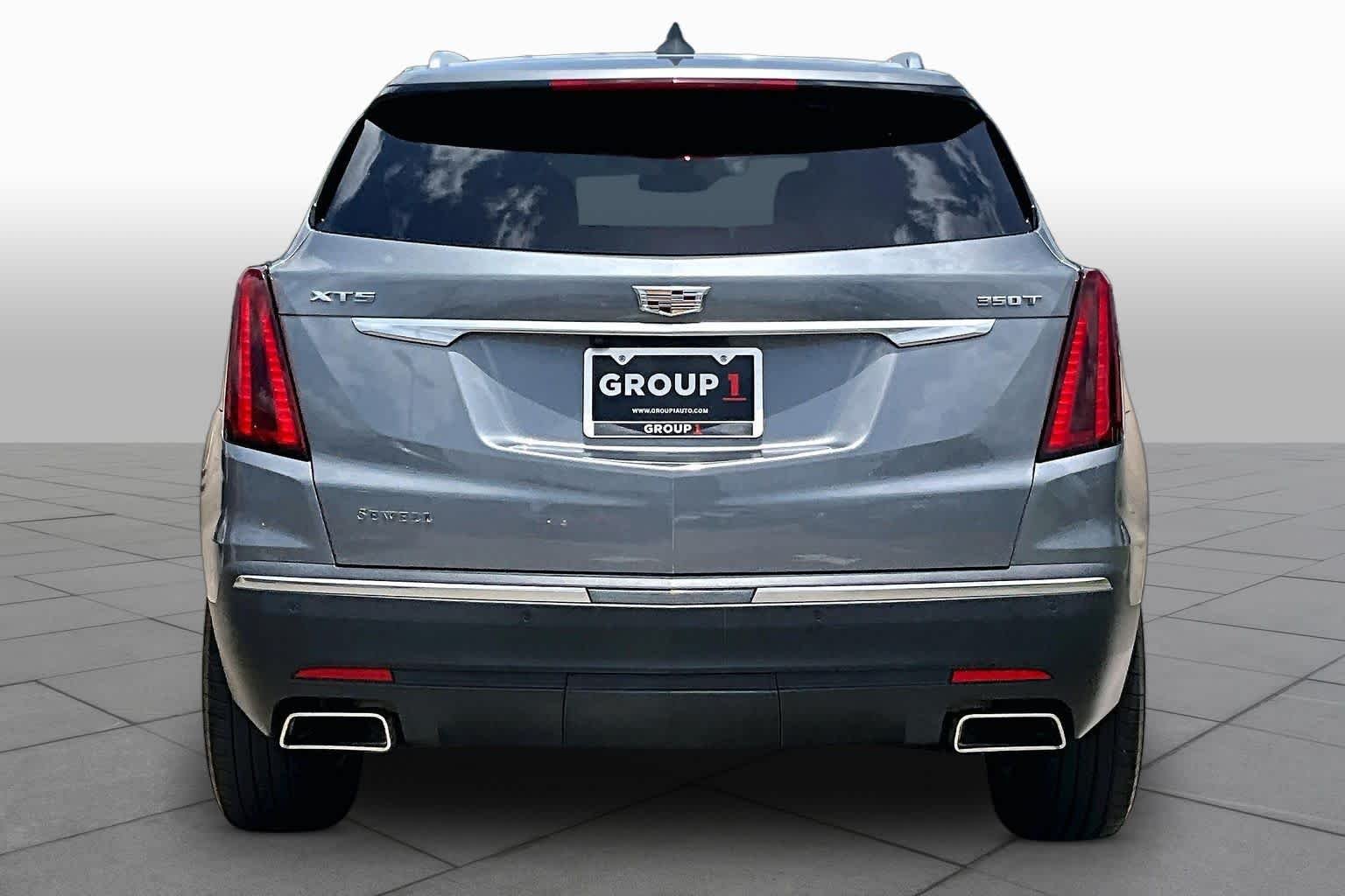 Used 2021 Satin Steel Metallic Cadillac FWD Luxury image 5