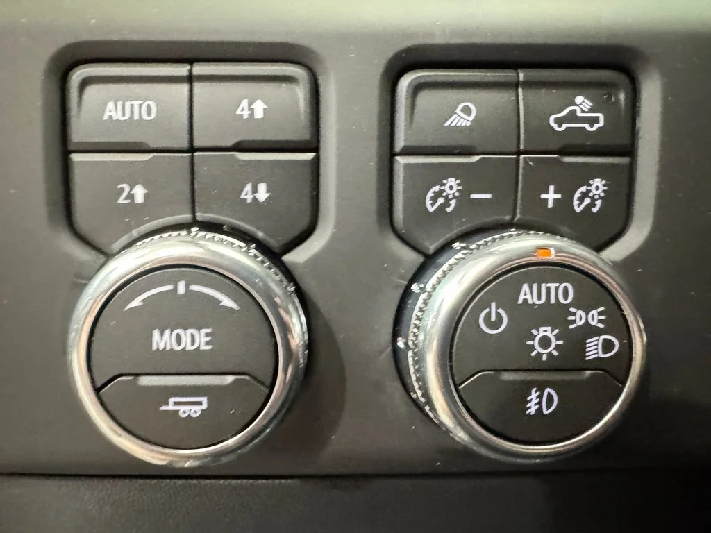New 2026 Onyx Black GMC AT4 image 22