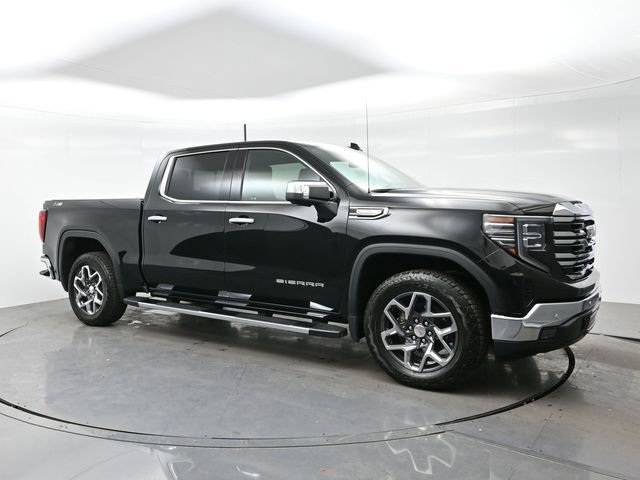 2025 GMC Sierra 4WD Crew Cab Short Box SLT's photo