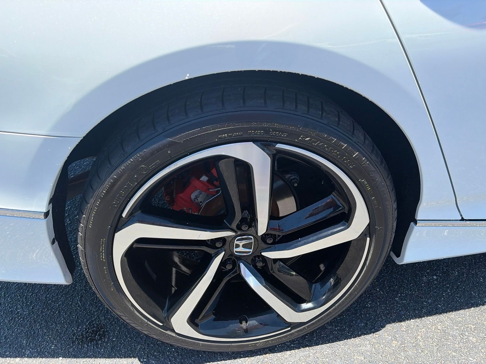 Used 2018 White Honda EX-L 2.0T image 10