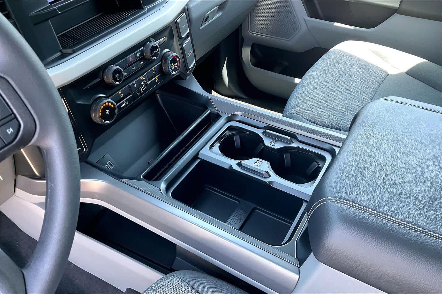 New 2026 Carbonized Gray Metallic Ford F-350® XLT image 7