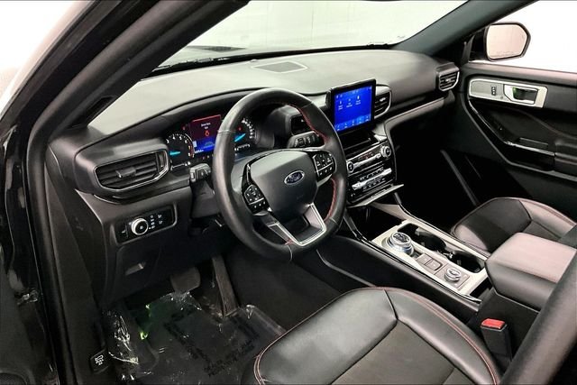 2023 Ford Explorer ST-LINE - Photo 16