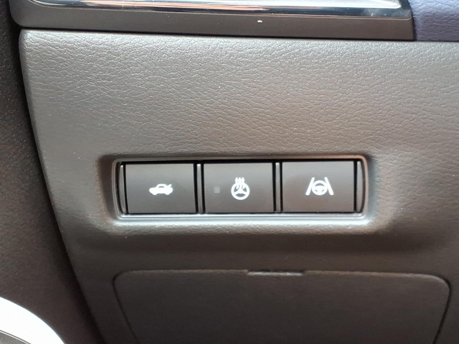 2026 Nissan Sentra SL Black at Robbins Nissan