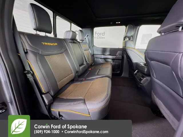 New 2026 Carbonized Gray Metallic Ford Tremor image 16