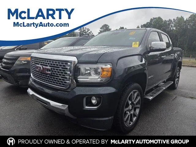 2017 GMC Canyon 4WD Denali Crew Cab Short Box's photo
