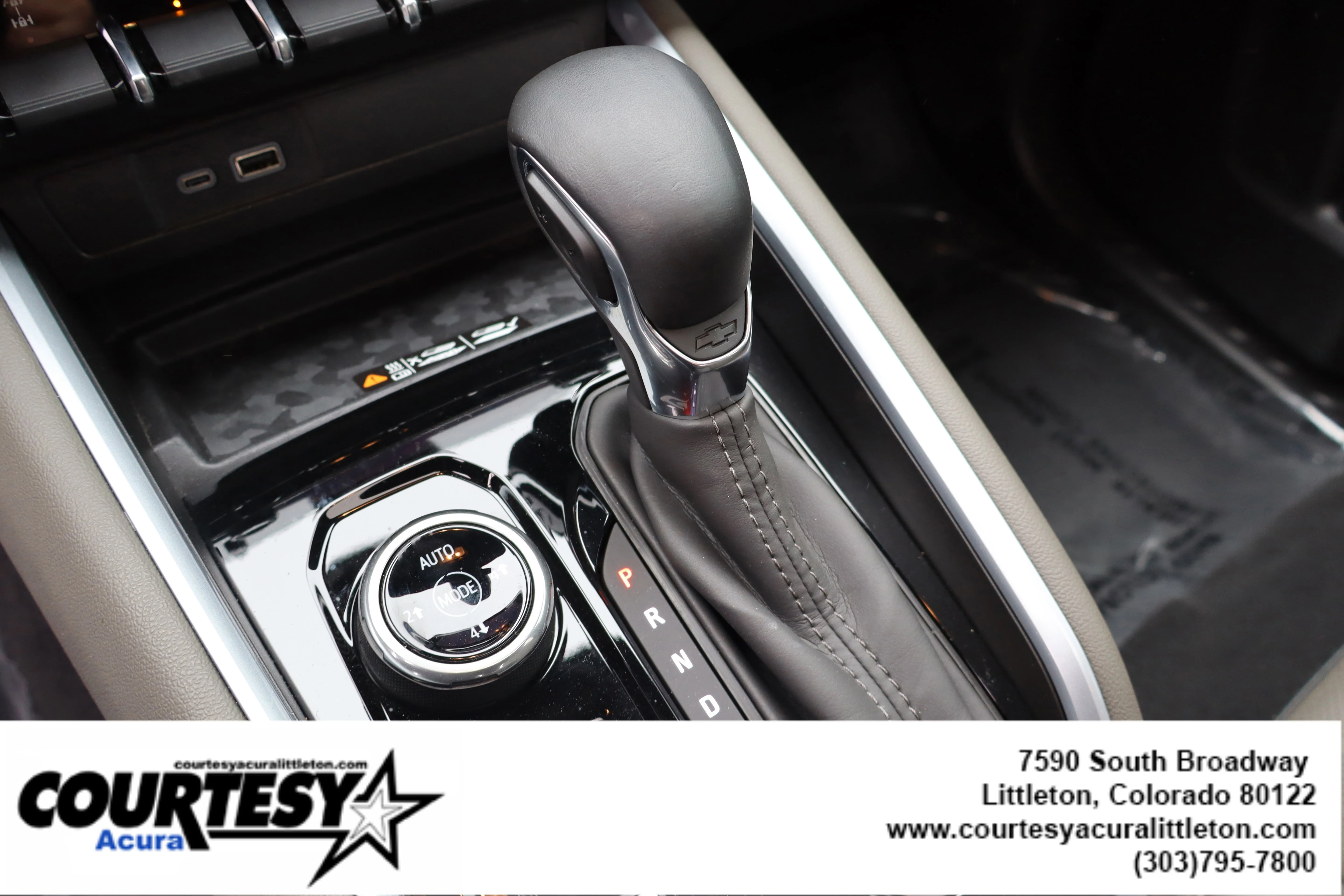 Used 2025 Black Chevrolet 4WD ZR2 image 21