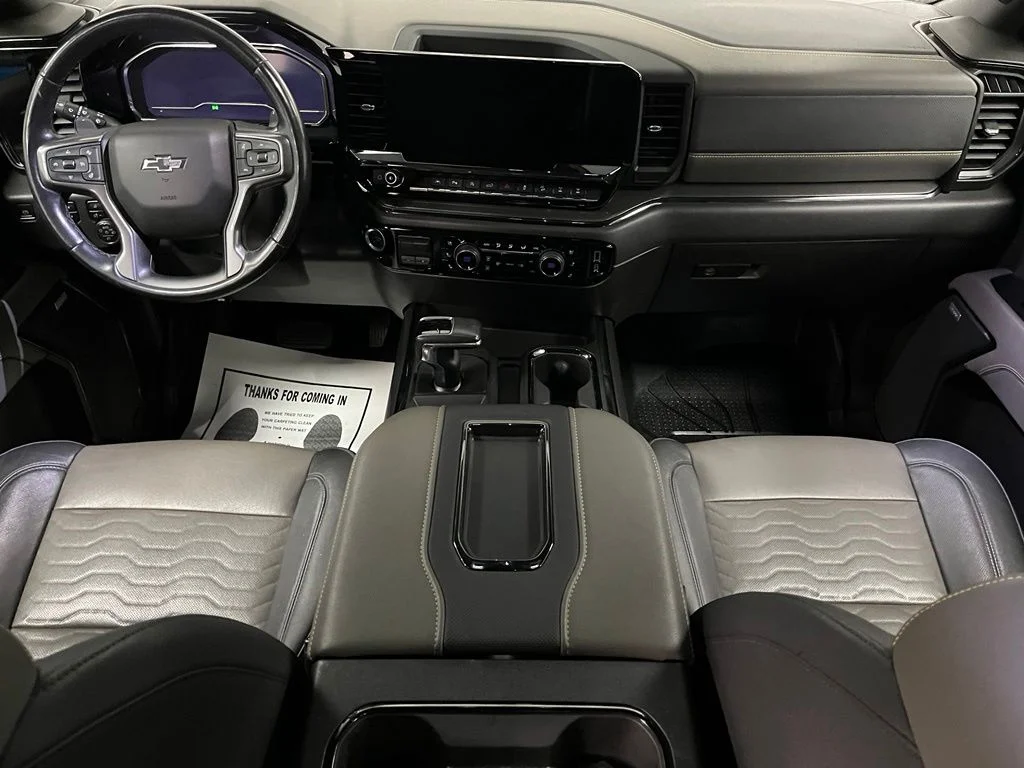 Used 2022 Blue Chevrolet ZR2 image 23
