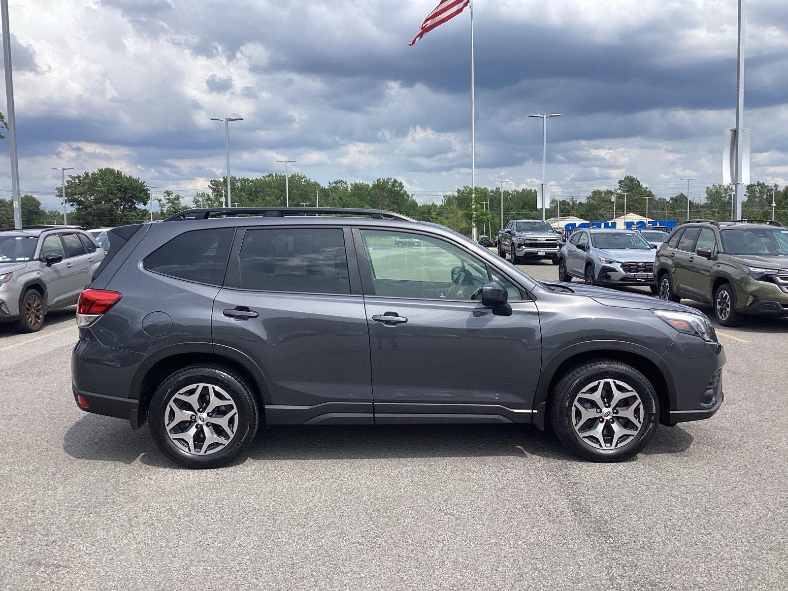 Used 2024 Magnetite Gray Metallic Subaru Premium image 10