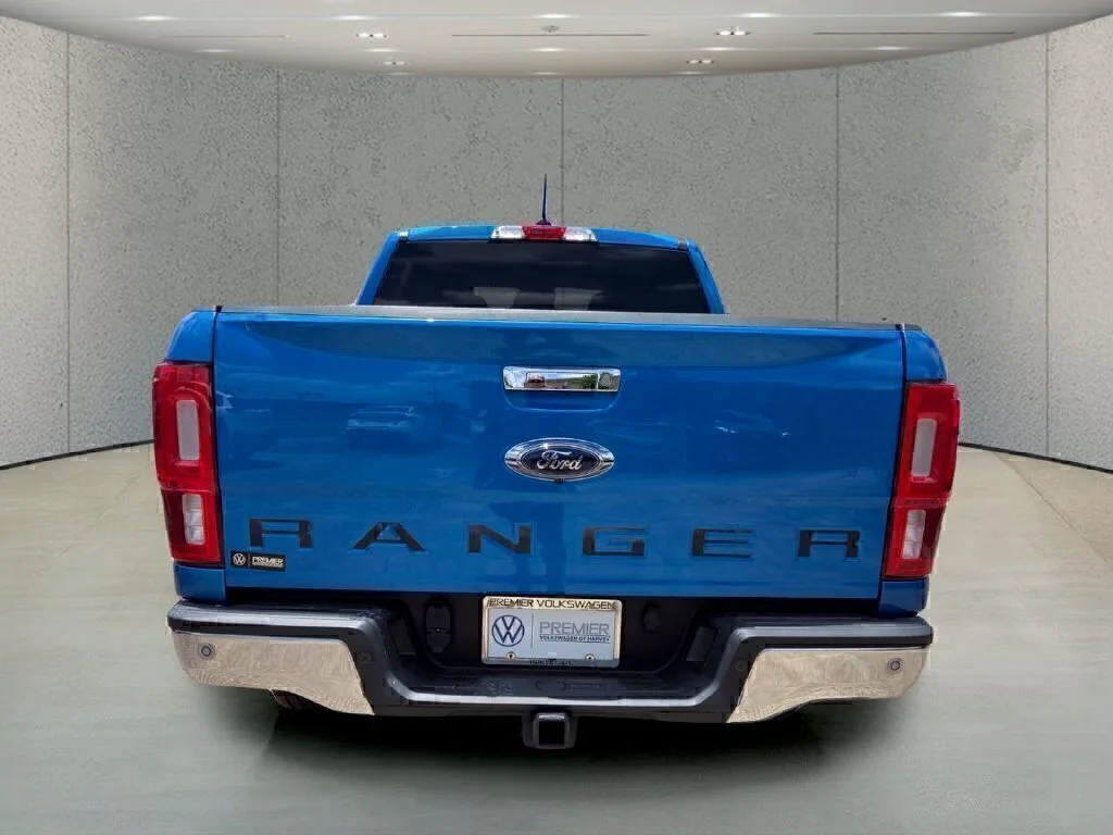 Used 2021 Blue Ford XLT image 4