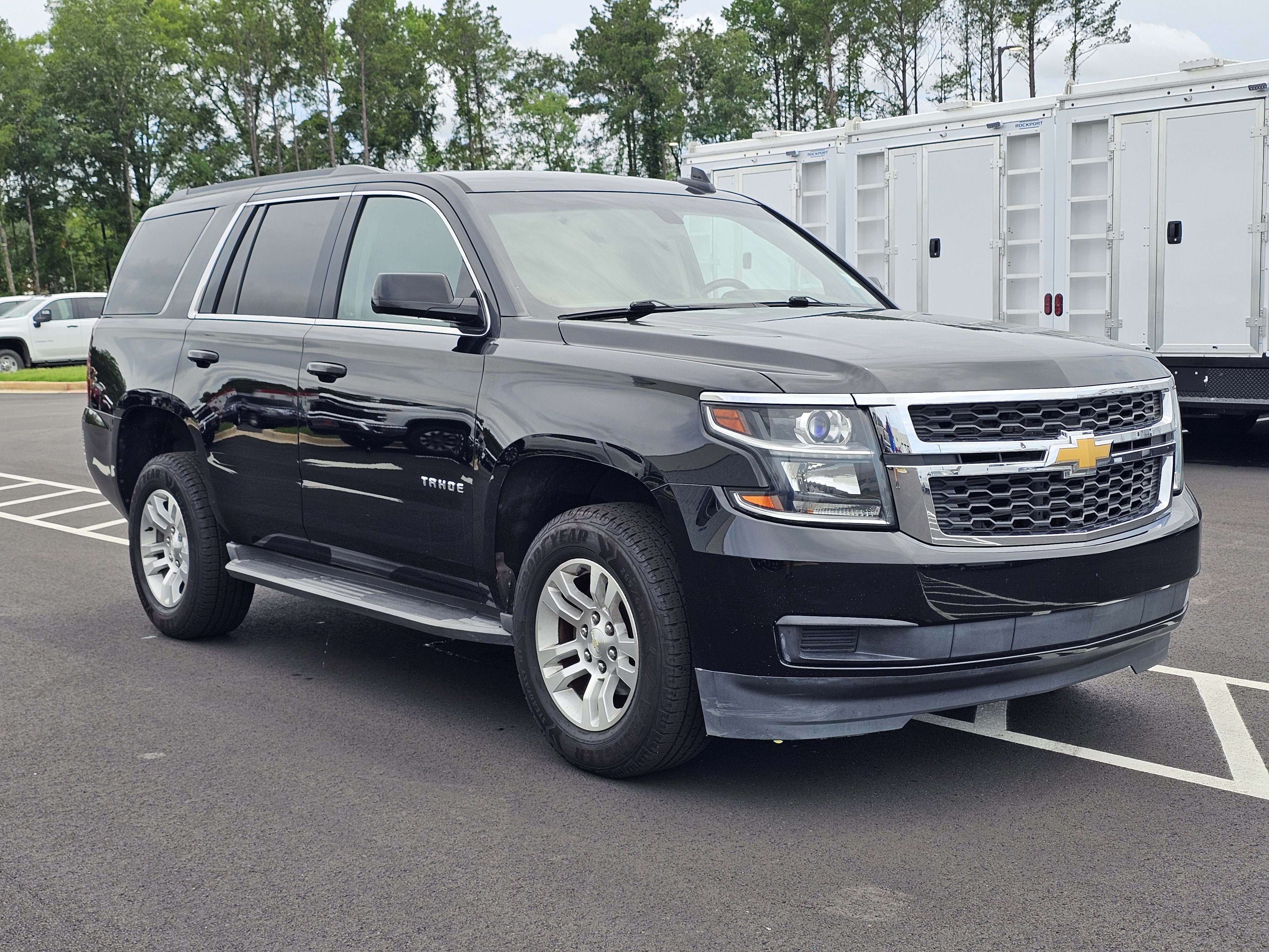 Used 2017 BLACK Chevrolet LS image 7