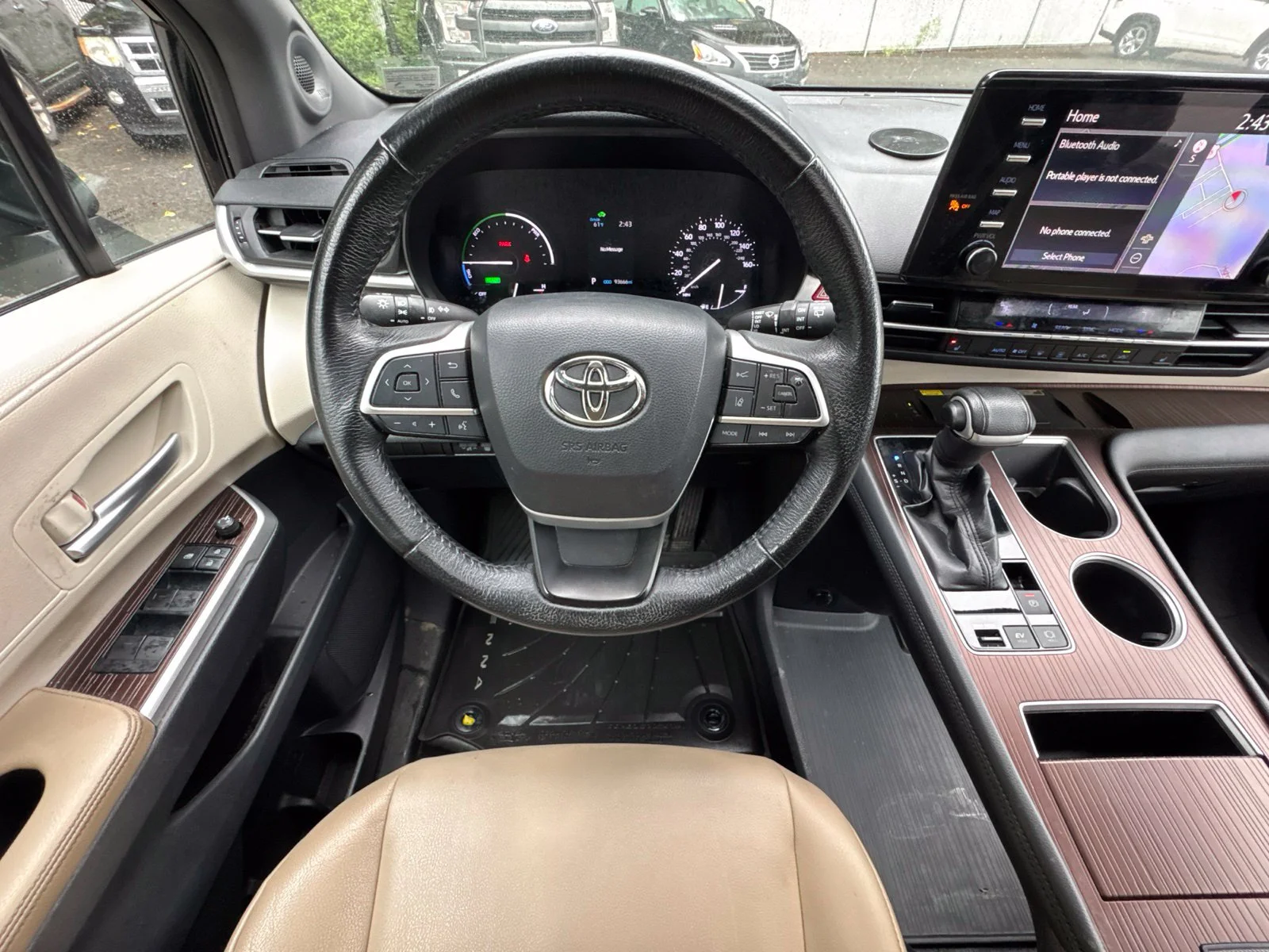 Used 2021 Midnight Black Metallic Toyota XLE image 30