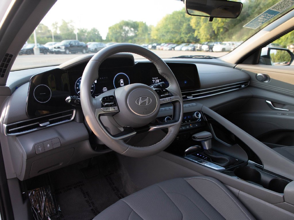 Certified Used 2025 Serenity White Hyundai SEL Convenience IVT image 23