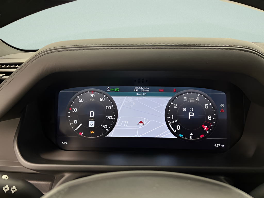 Used 2021  Land Rover X image 27