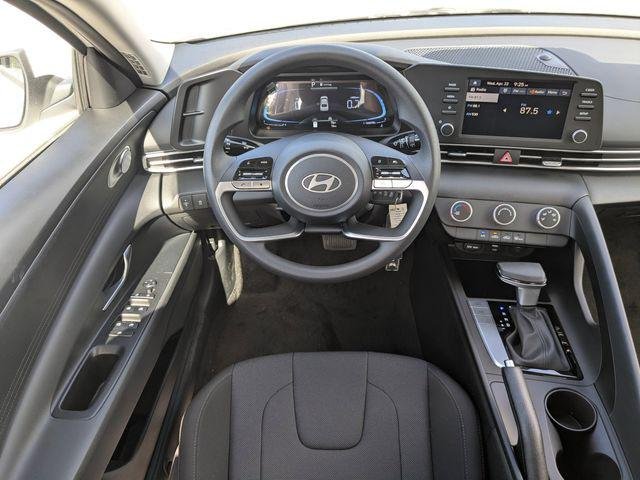 New 2026 Ecotronic Gray Hyundai SE image 75