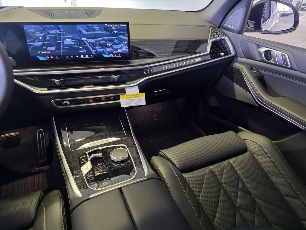 New 2026 Alpine White BMW sDrive40i image 10